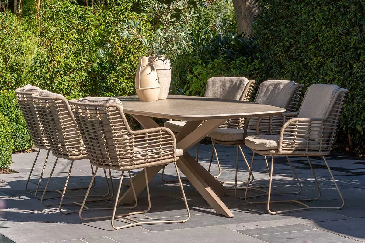 4 Seasons Outdoor | Fabrice Tuinset | Latte