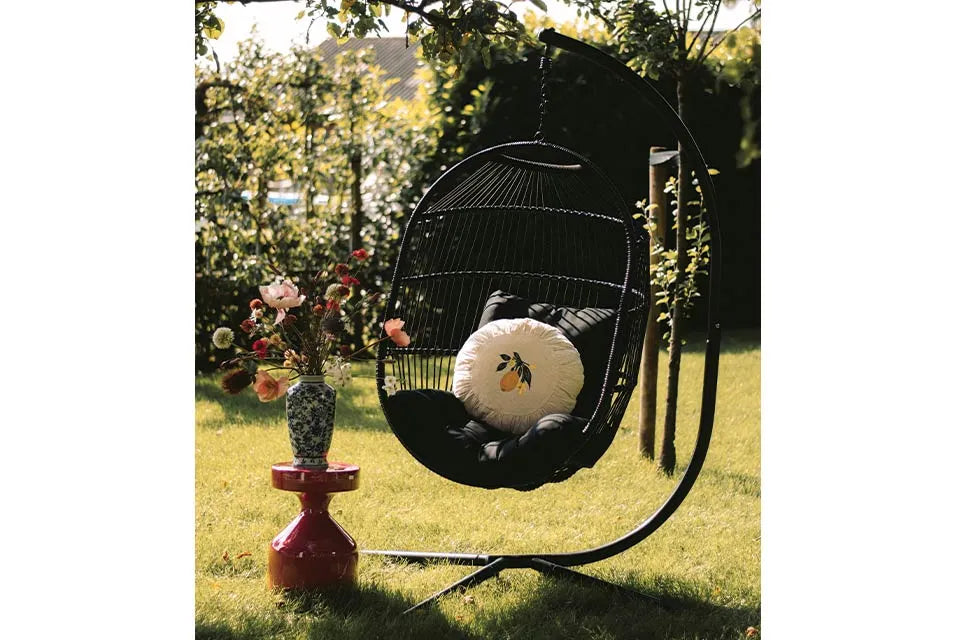 Fonteyn | Elsa Hangstoel | Black