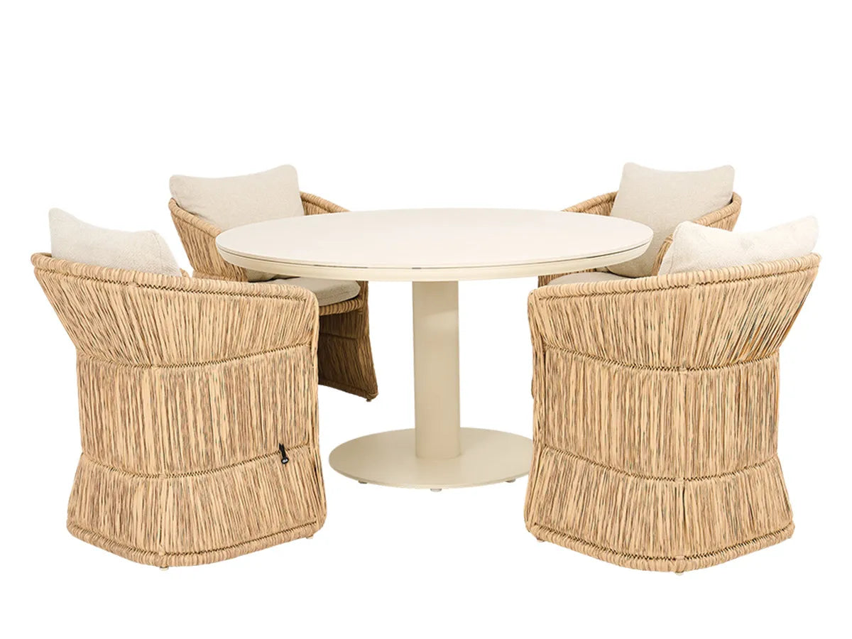 Apple Bee | Gili Tuinset