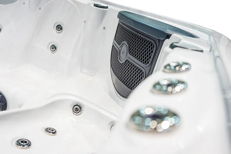 Tropic Spas | Key Largo Spa | Sterling White with Grey