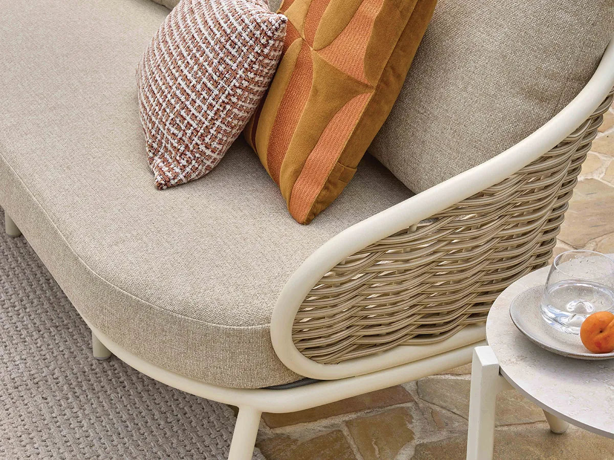 Apple Bee | Pine Key Loungeset | Oyster