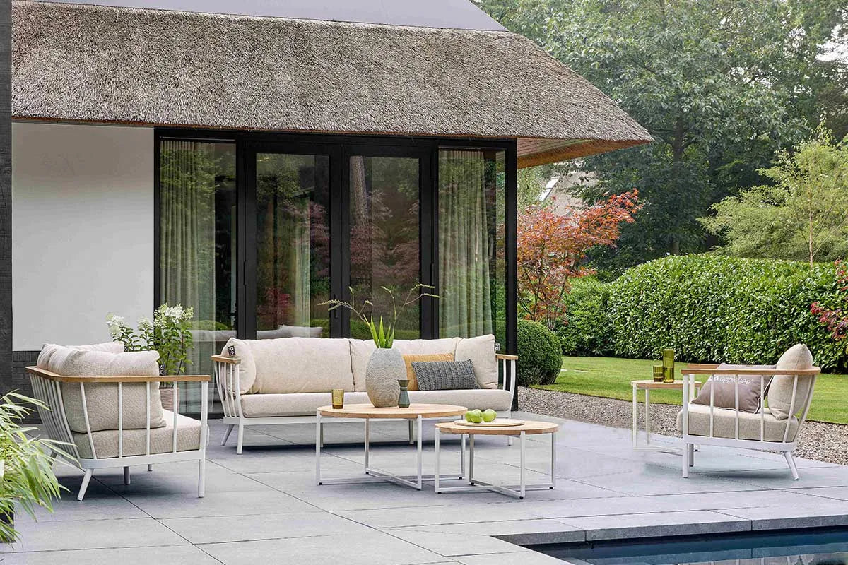 Apple Bee | Condor Loungeset | Oyster
