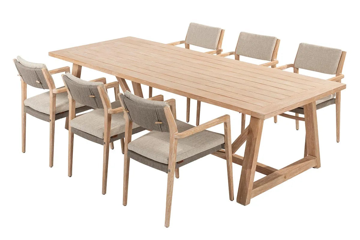4 Seasons Outdoor | Julia Tuinset