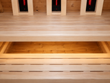 Houten banken op twee hoogtes met warme verlichting onder de bovenste bank in de Passion Sauna House Olivin 510.