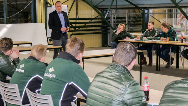 MBO Opleiding Verkoop of Logistiek (BBL)
