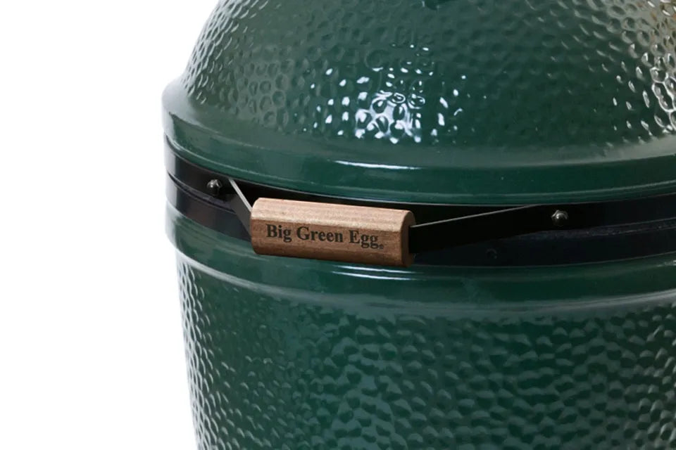 Big Green Egg | Medium
