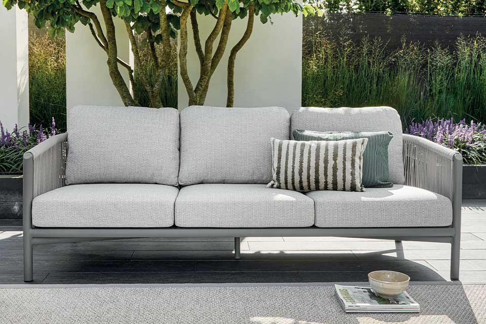 Apple Bee | Bora Bora Loungebank | Taupe