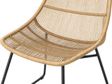Detail van de Stef loungestoel van Max & Luuk, met naturel koordzitting, gebogen rugleuning en zwart onderstel.