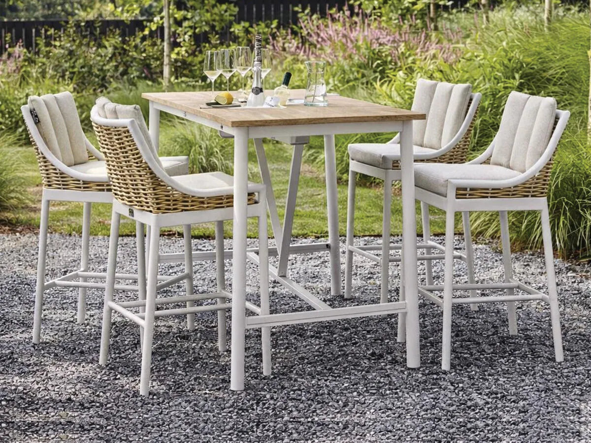 Apple Bee | Milou Barset | Oyster