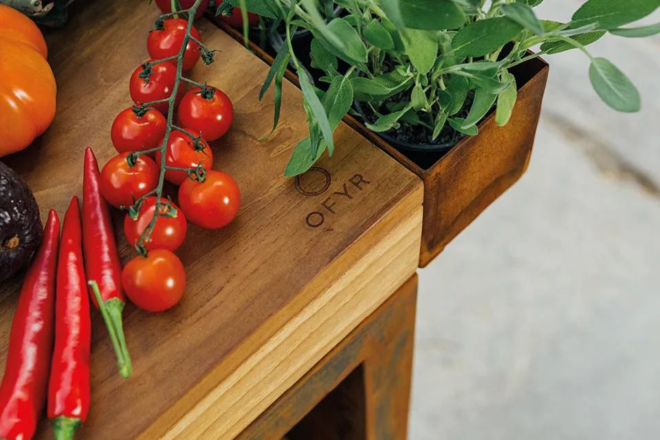 OFYR | Butcher Block Storage 90 Corten | Teak Hout