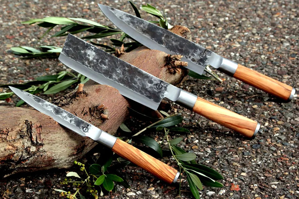 Olive Forged | 3-Delig: koksmes, hakbijl en universeel mes